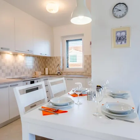 Family-friendly With Swimming Pool Milna, Brac - 22122