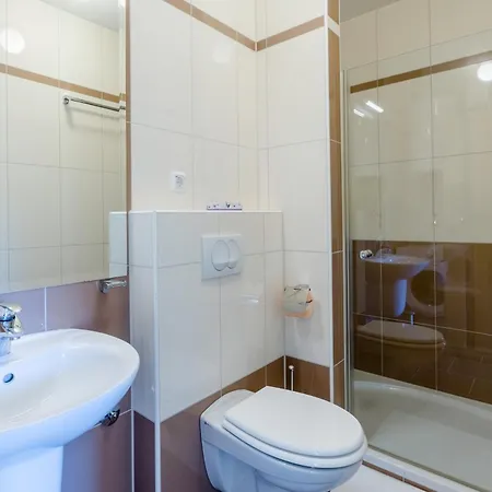Apartment With A Swimming Pool Milna, Brac - 22122 Milna (Brac)